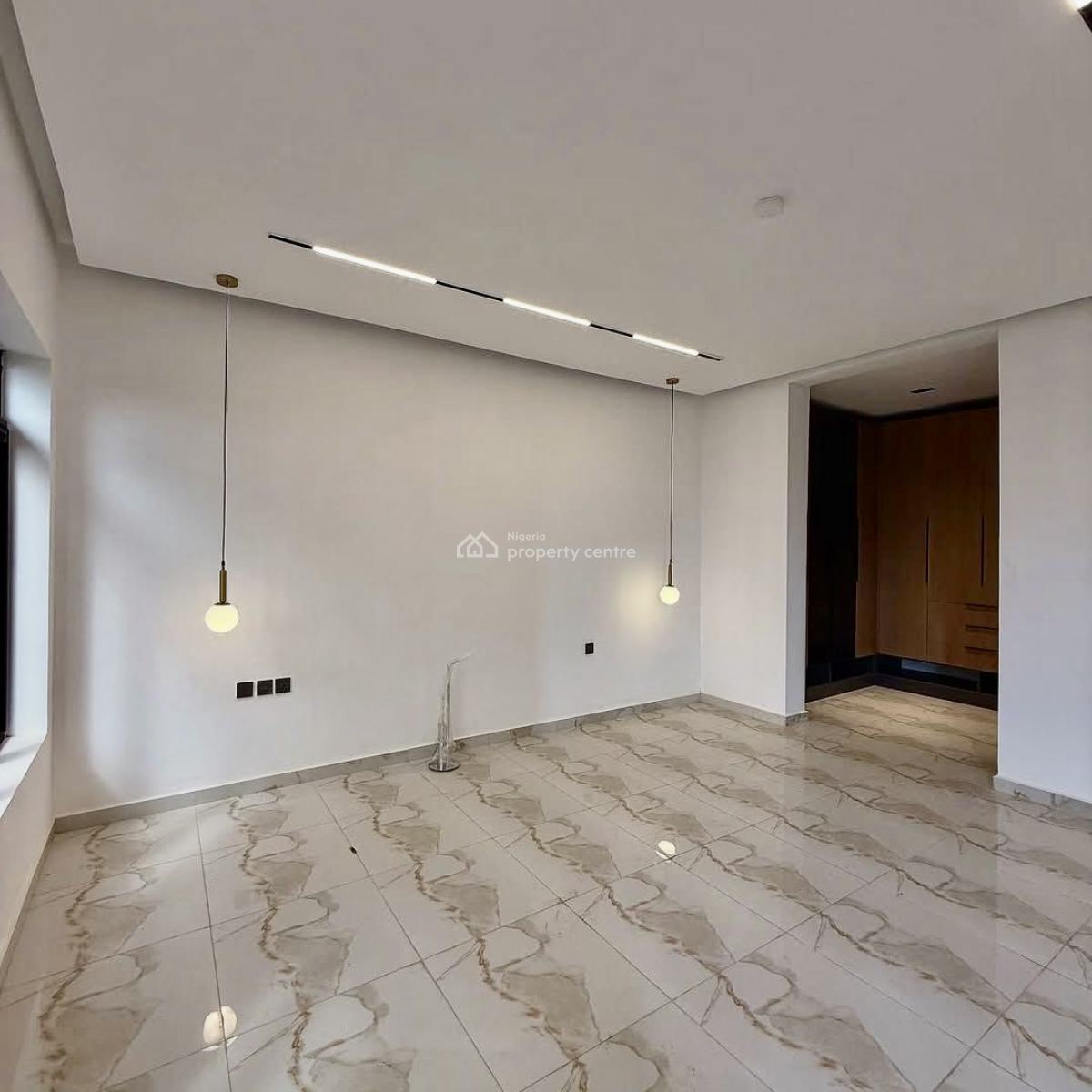 Exquisite Contemporary 4 Bedroom Terrace Duplex with Bq, Serene , Beautiful and Secured Estate.great Deal!, Guzape District, Abuja, Detached Duplex for Sale