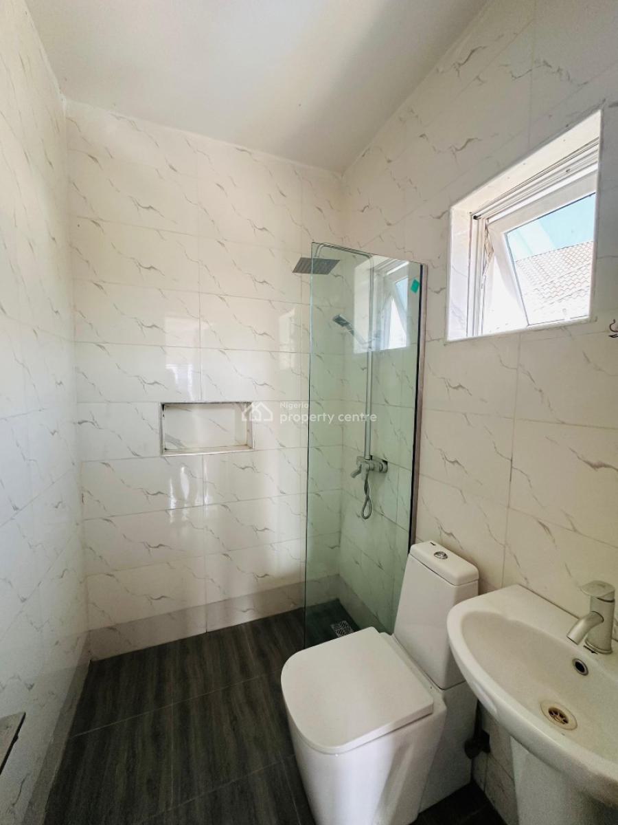 Spacious 2 Bedroom Apartment with Security Post, Ikate, Lekki, Lagos, Block of Flats for Sale