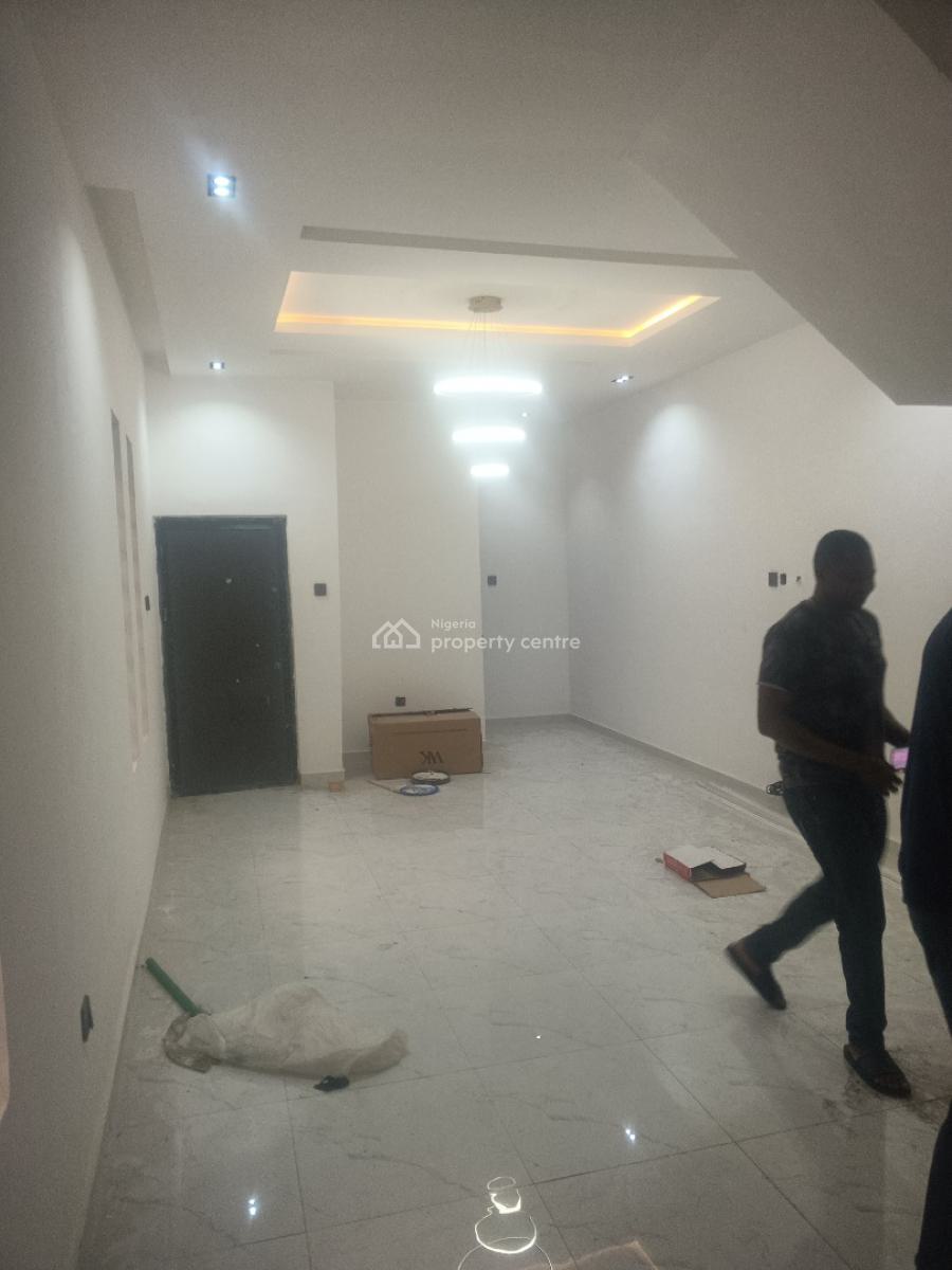 Newly 4 Bedrm Semi Detach Duplex+ Bq, in an Estate Environment @ Olowo Ira, Via Omole 2 Ikeja, Omole Phase 2, Ikeja, Lagos, Semi-detached Duplex for Sale