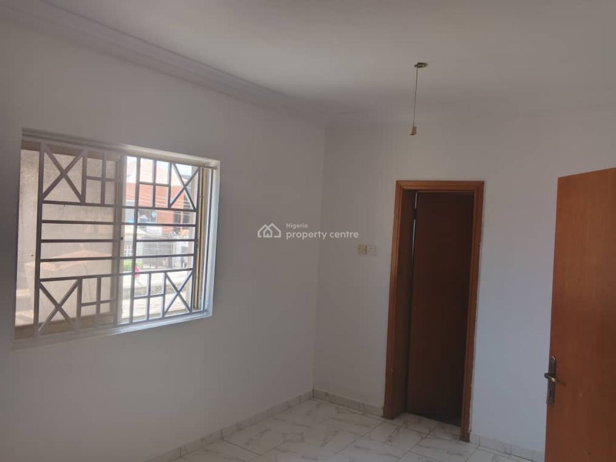 2 Bedrooms Serviced Town House, Lekki Phase 1, Lekki, Lagos, House for Rent