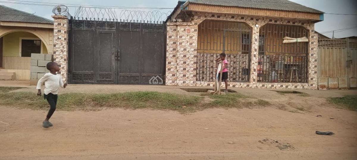 a Decent Bungalow, Isuti Road, Igando, Ikotun, Lagos, Detached Bungalow for Sale