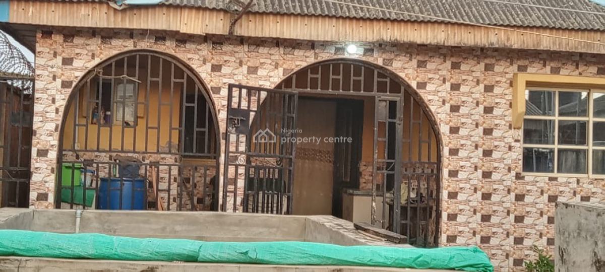 a Decent Bungalow, Isuti Road, Igando, Ikotun, Lagos, Detached Bungalow for Sale