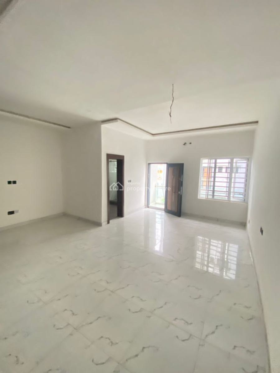 Luxurious 4 Bedrooms Maisonette with Balcony and Bq, Mobile Road, Lekki Phase 2, Lekki, Lagos, Flat / Apartment for Rent