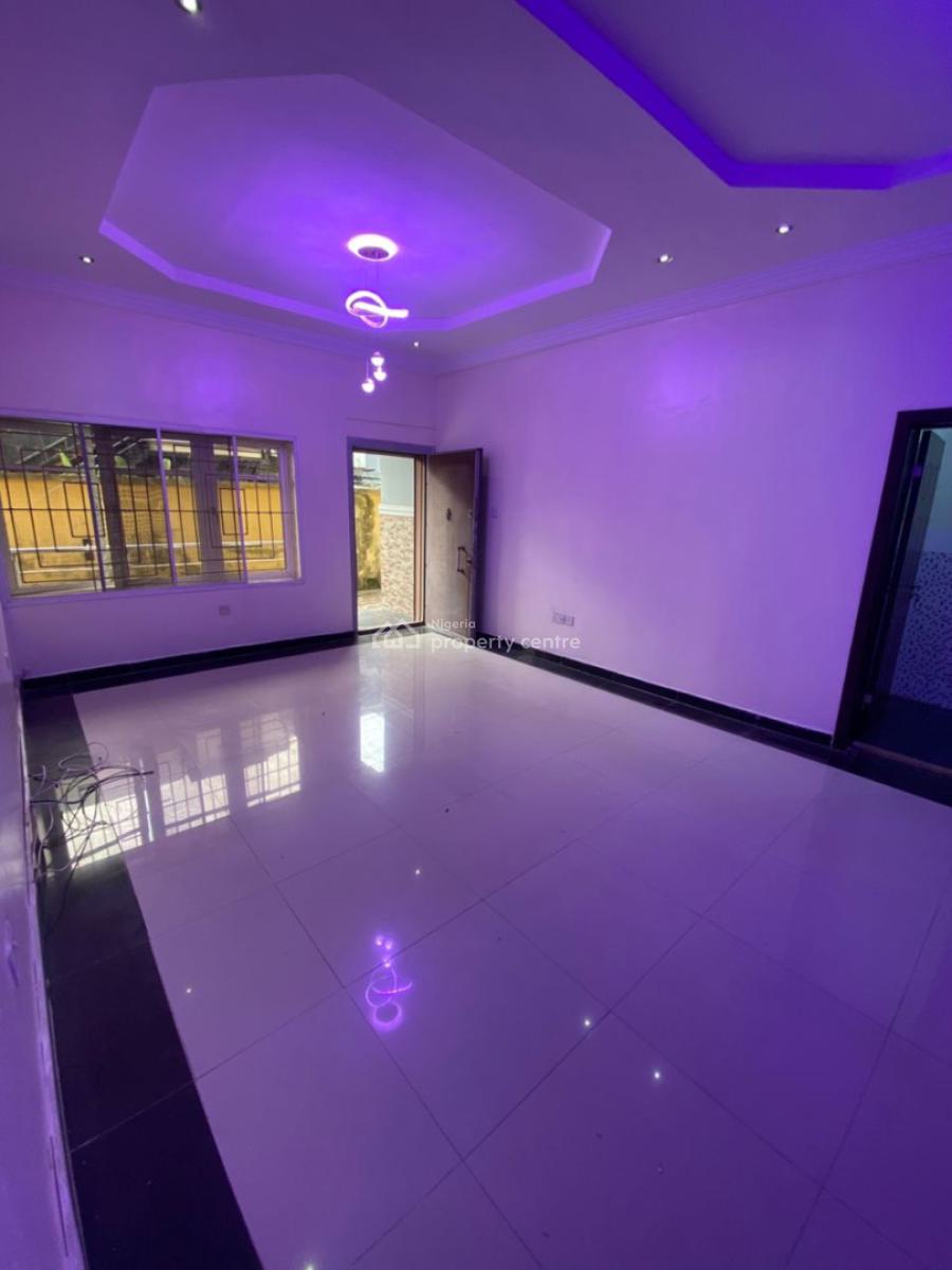 Self Service 2bedroom on The Ground Floor, Lekki Phase 1, Lekki, Lagos, Flat / Apartment for Rent