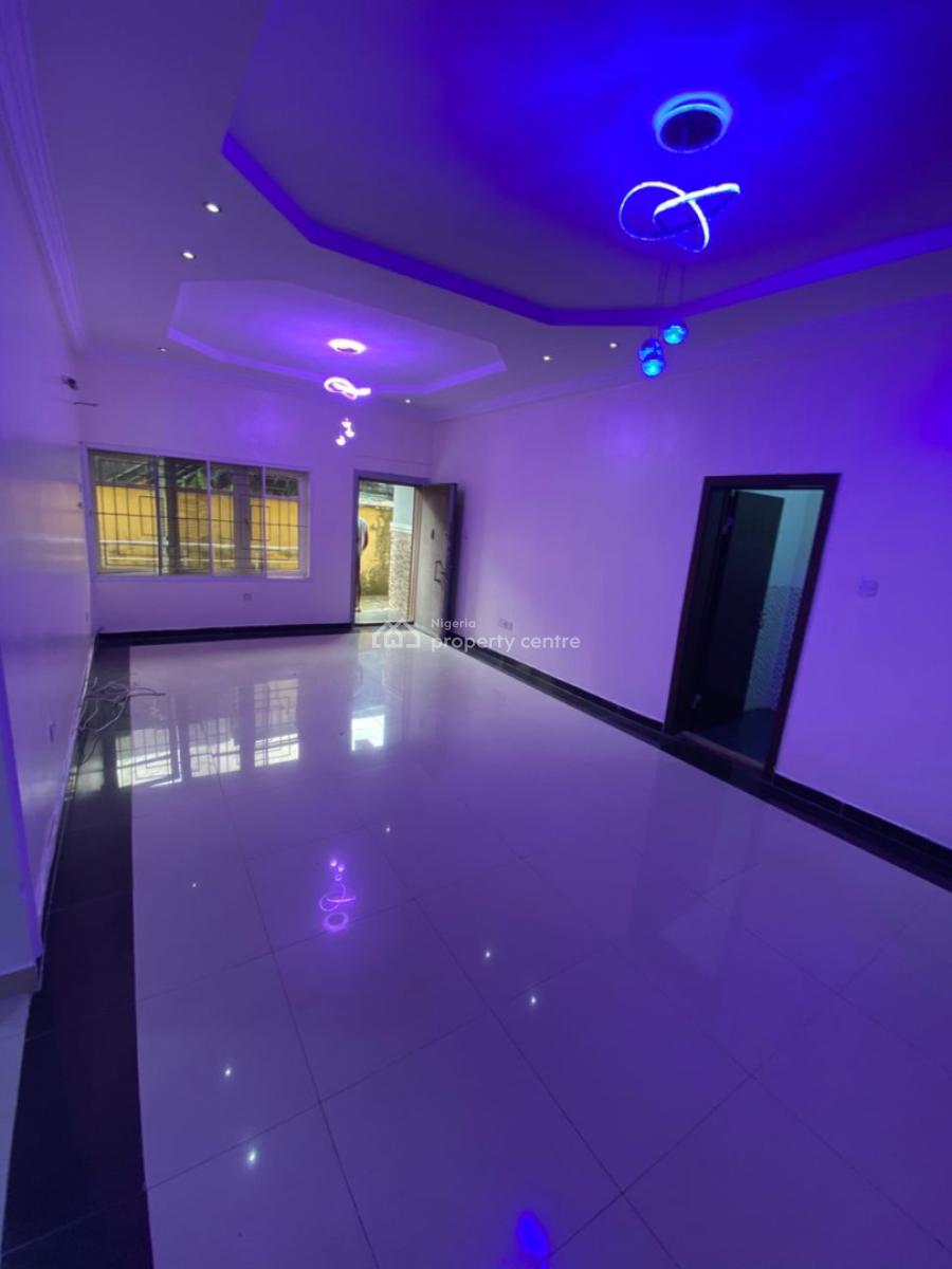 Self Service 2bedroom on The Ground Floor, Lekki Phase 1, Lekki, Lagos, Flat / Apartment for Rent