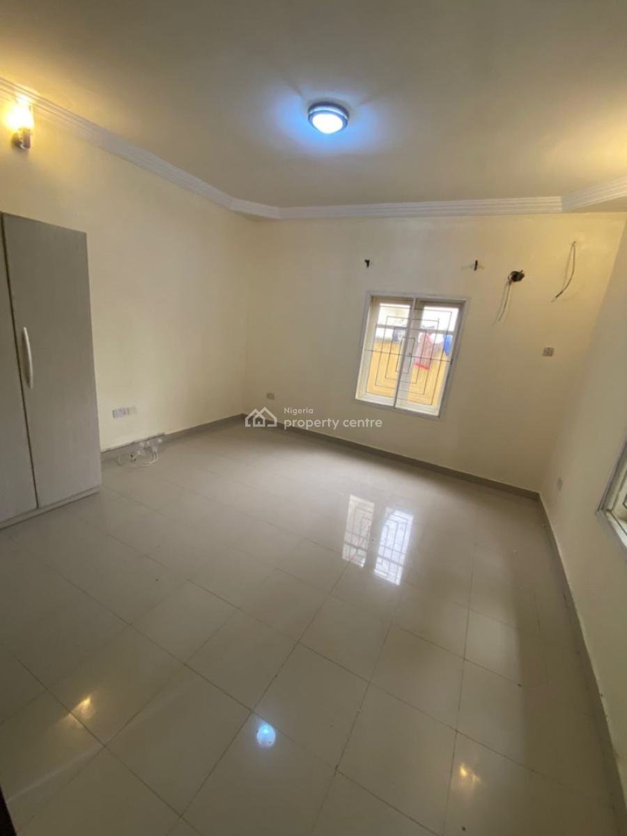 Self Service 2bedroom on The Ground Floor, Lekki Phase 1, Lekki, Lagos, Flat / Apartment for Rent