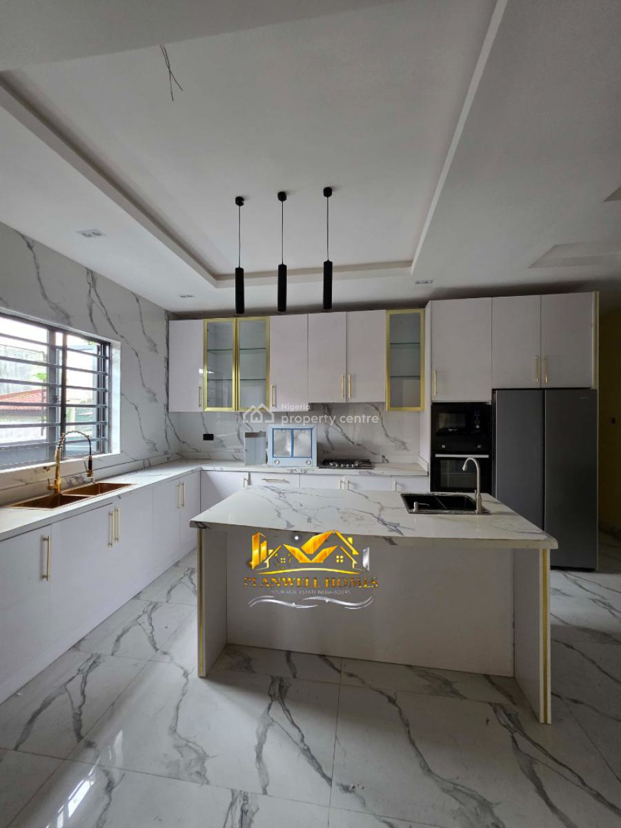5bedrooms Semi Detached Duplex with Bq., Lekki Phase 1, Lekki Phase 1, Lekki, Lagos, Semi-detached Duplex for Sale