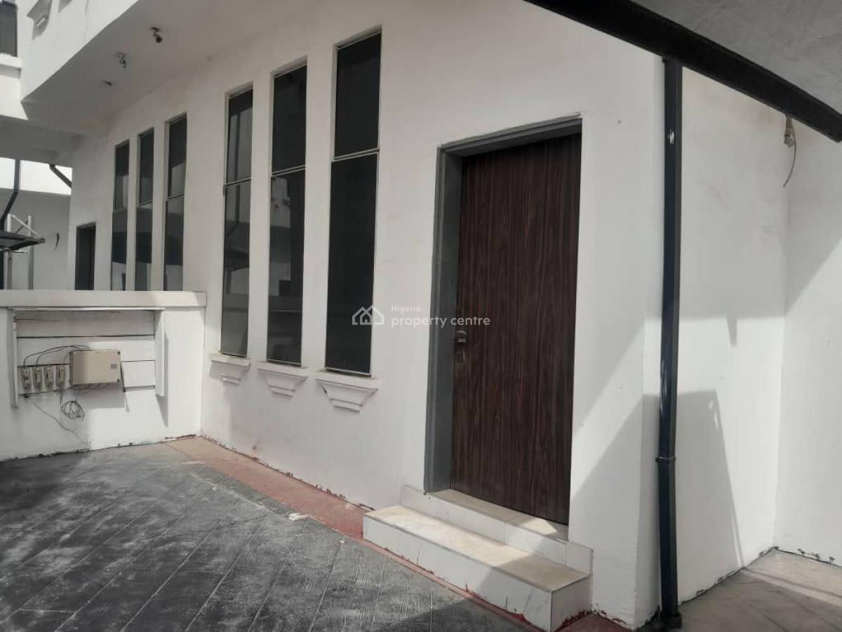 Luxury 4 Bedroom Semi Detached House  in a Serene Environment, Chevron, Lekki, Lagos, Semi-detached Duplex for Rent