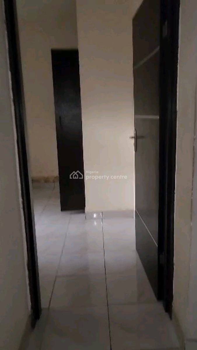 Decent and Relatively New 3 Bedroom Ground Flat with All Rooms Ensuite, Dapo Fafiade Street,off Pedro Police Station Road,pedro, Gbagada, Lagos, Flat / Apartment for Rent