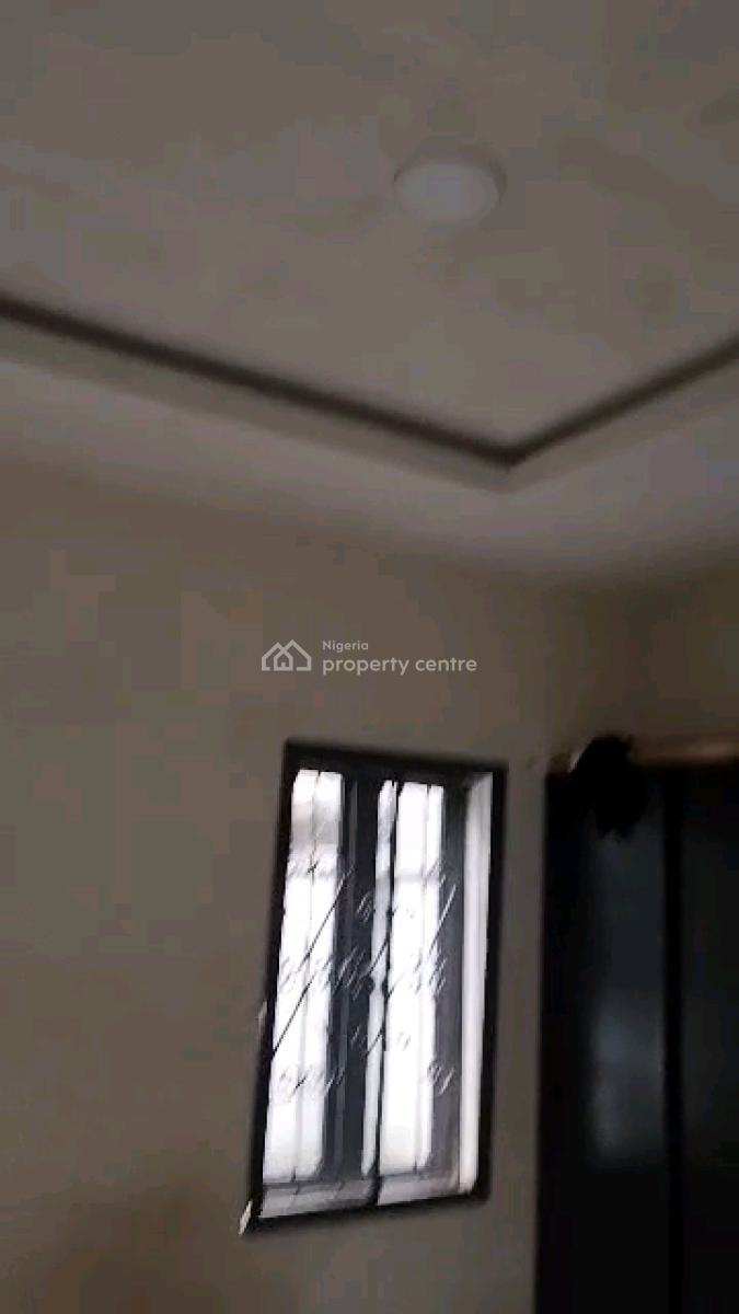 Decent and Relatively New 3 Bedroom Ground Flat with All Rooms Ensuite, Dapo Fafiade Street,off Pedro Police Station Road,pedro, Gbagada, Lagos, Flat / Apartment for Rent
