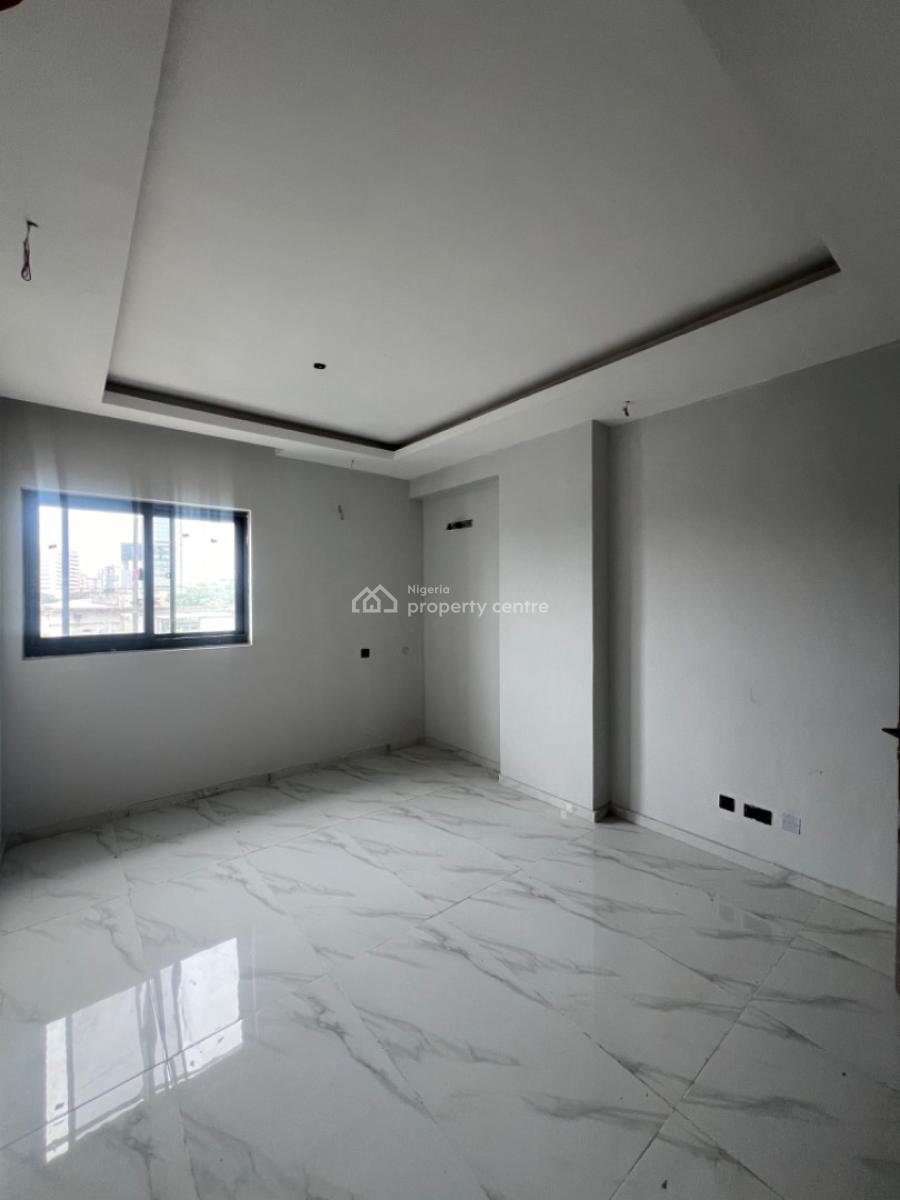 Stylish 2&3 Bedroom Apartment with Swimming Pool, Victoria Island (vi), Lagos, Flat / Apartment for Sale