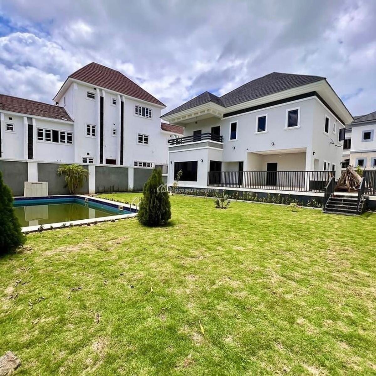 5 Bedrooms Fully Detached Duplex, Guzape District, Abuja, Detached Duplex for Sale
