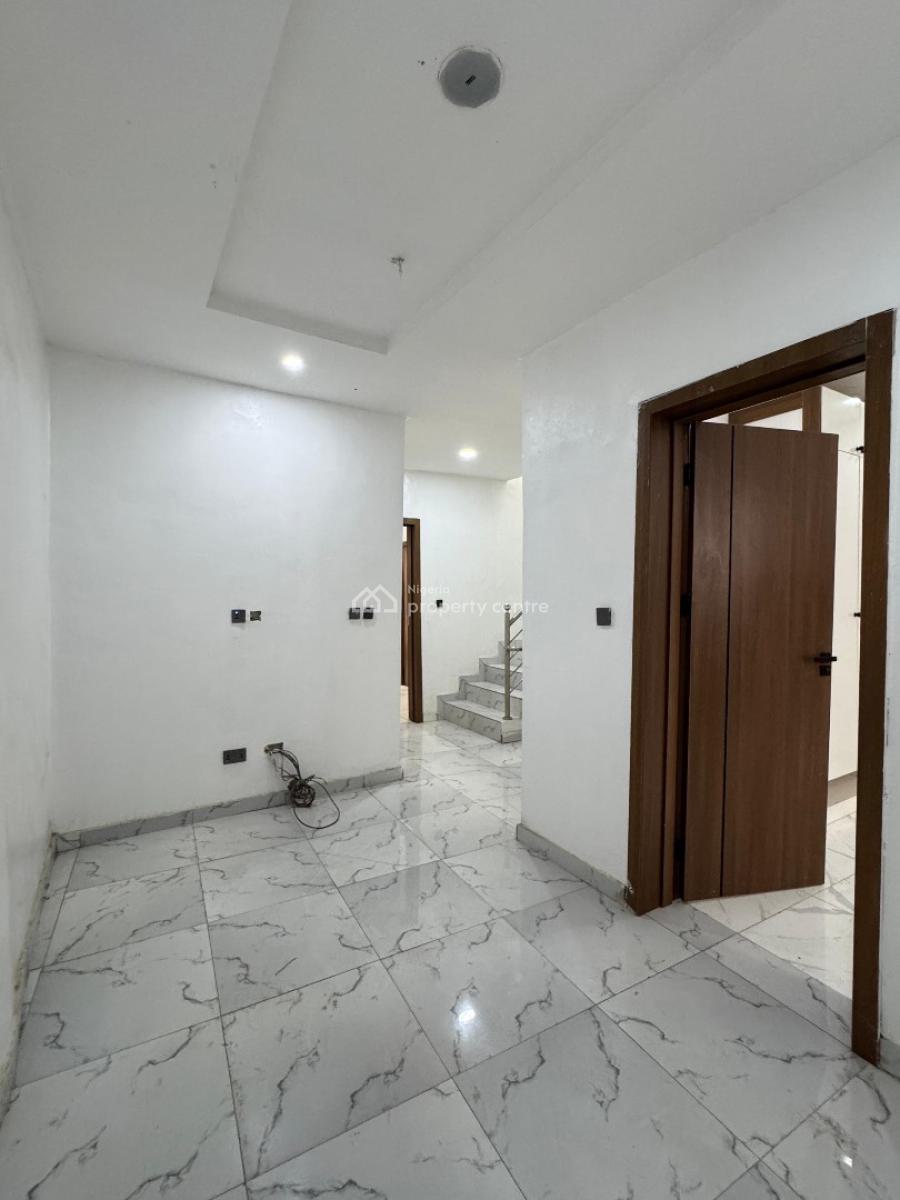 Stylish 4 Bedroom Terrace Duplex on Two Floors with Private Pool& Gym, Chevron, Lekki, Lagos, Terraced Duplex for Sale