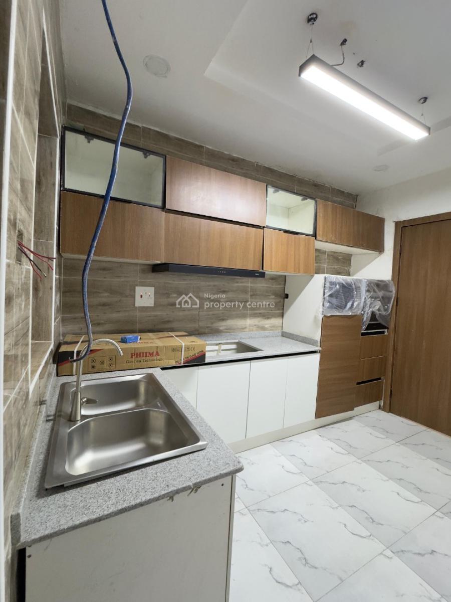 Stylish 4 Bedroom Terrace Duplex on Two Floors with Private Pool& Gym, Chevron, Lekki, Lagos, Terraced Duplex for Sale