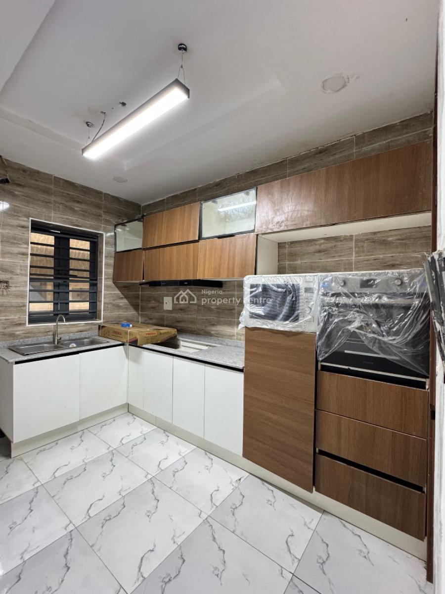 Stylish 4 Bedroom Terrace Duplex on Two Floors with Private Pool& Gym, Chevron, Lekki, Lagos, Terraced Duplex for Sale