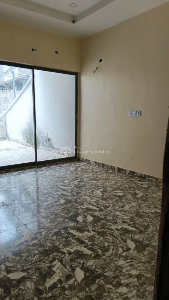 Modern 4-bedroom Terrace in a-gated Estate on Offer, Guzape District, Abuja, Terraced Duplex for Sale