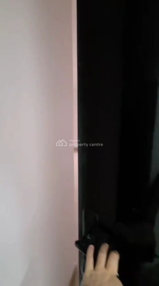 Spacious 5 Bed Flat  Lekki Phase 1, Lekki Phase 1 Lagos, Lekki Phase 1, Lekki, Lagos, Flat / Apartment for Rent