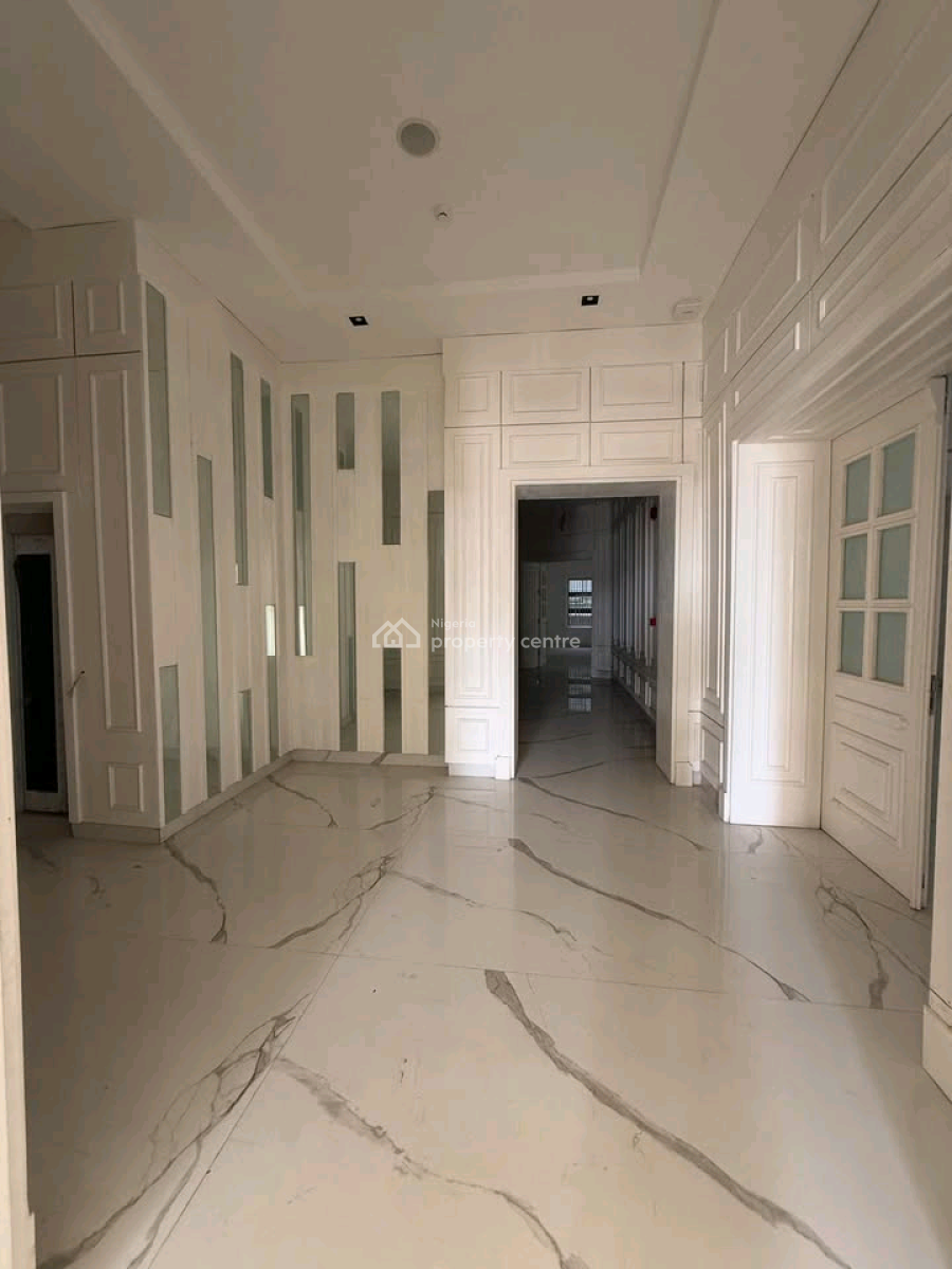 Newly Constructed 8bedrooms Fully Detached Stand Alone with a Basement, Maitama District, Abuja, House for Sale