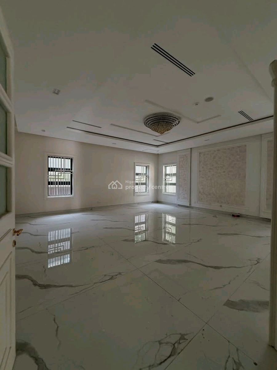 Newly Constructed 8bedrooms Fully Detached Stand Alone with a Basement, Maitama District, Abuja, House for Sale