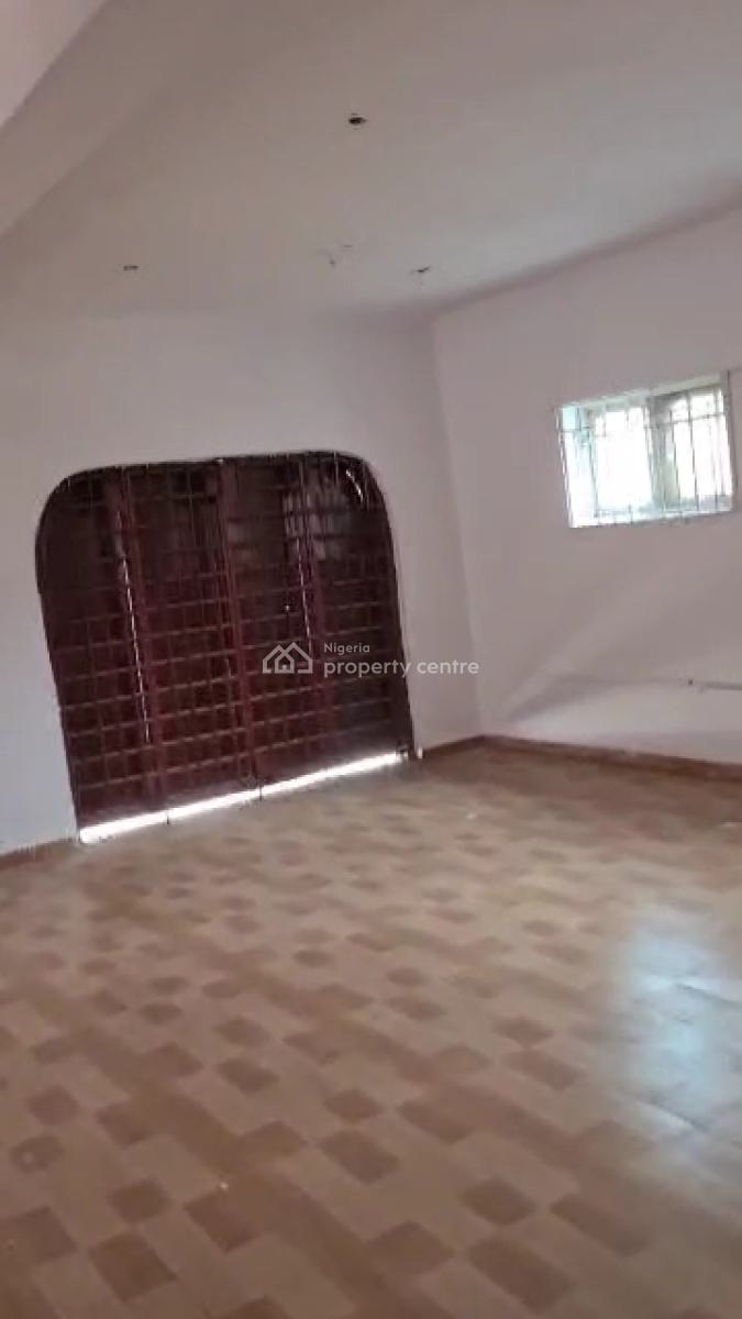 Modern Mini Warehouse Good for Business, Facing Major Road, Ejigbo-ikotun Egbe Road Lagos, Ejigbo, Lagos, Commercial Property for Rent