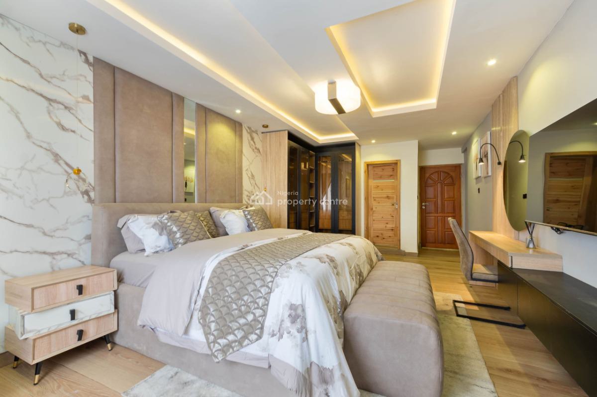 Deluxe 3 Bedroom Apartment W/waterfront Views, Ps5, Pool & More, Off Admiralty Way, Lekki Phase 1, Lekki, Lagos, Flat / Apartment Short Let