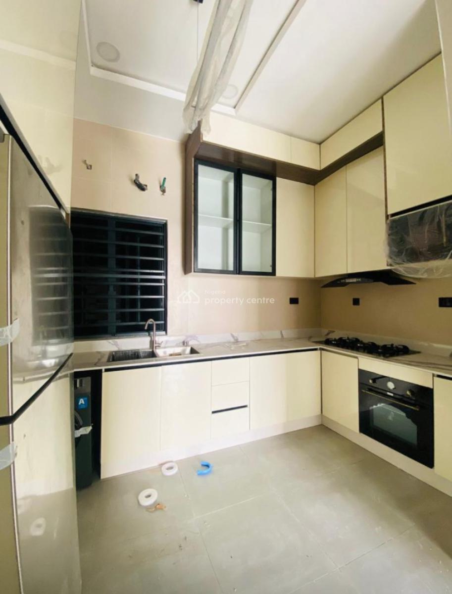 Exquisite 2 Bedroom Apartment, Lekki Phase 1, Lekki Phase 1, Lekki, Lagos, Flat / Apartment for Sale