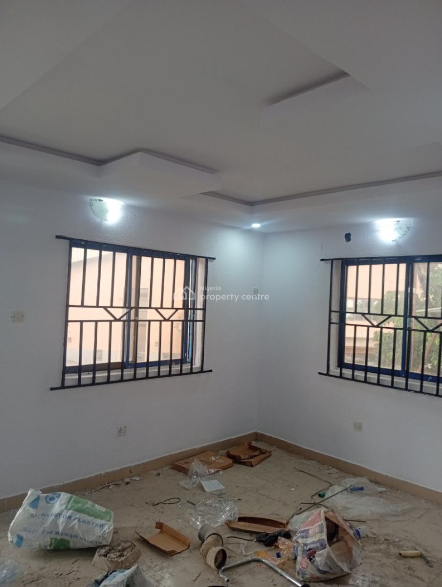 Executive 2 Bedroom Flat, Off Ajuwon Akute Road, Ojodu Berger, Ojodu, Lagos, Flat / Apartment for Rent