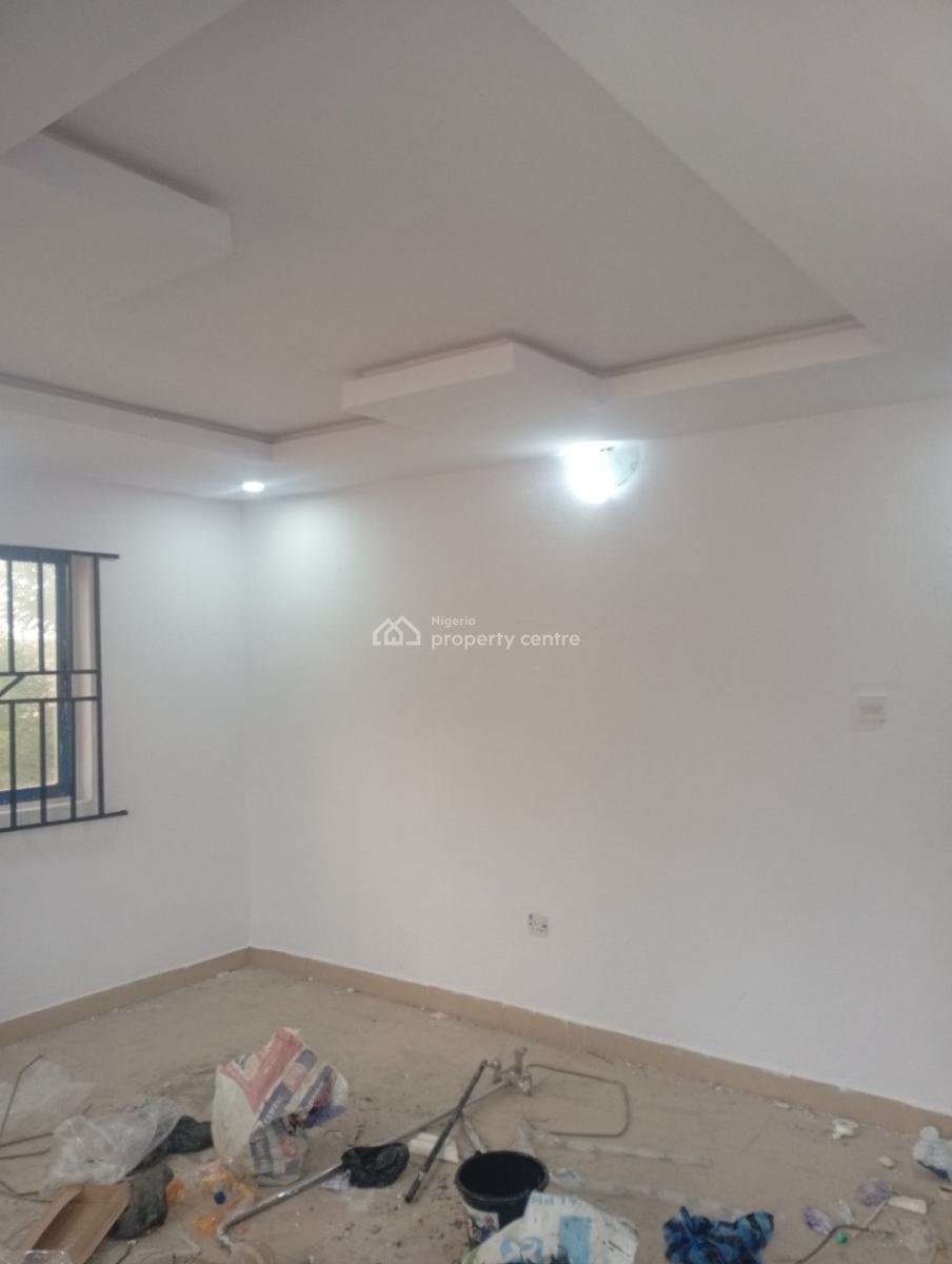 Executive 2 Bedroom Flat, Off Ajuwon Akute Road, Ojodu Berger, Ojodu, Lagos, Flat / Apartment for Rent