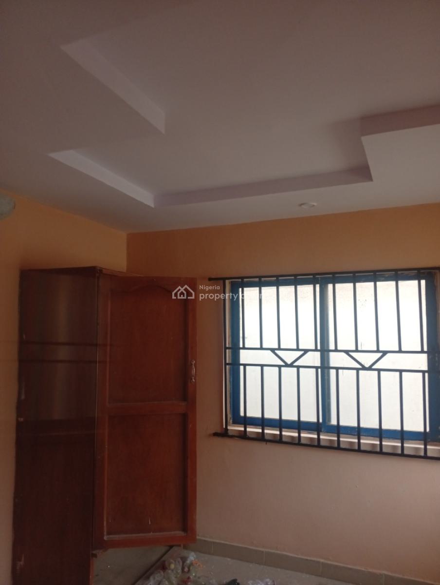 Executive 2 Bedroom Flat, Off Ajuwon Akute Road, Ojodu Berger, Ojodu, Lagos, Flat / Apartment for Rent