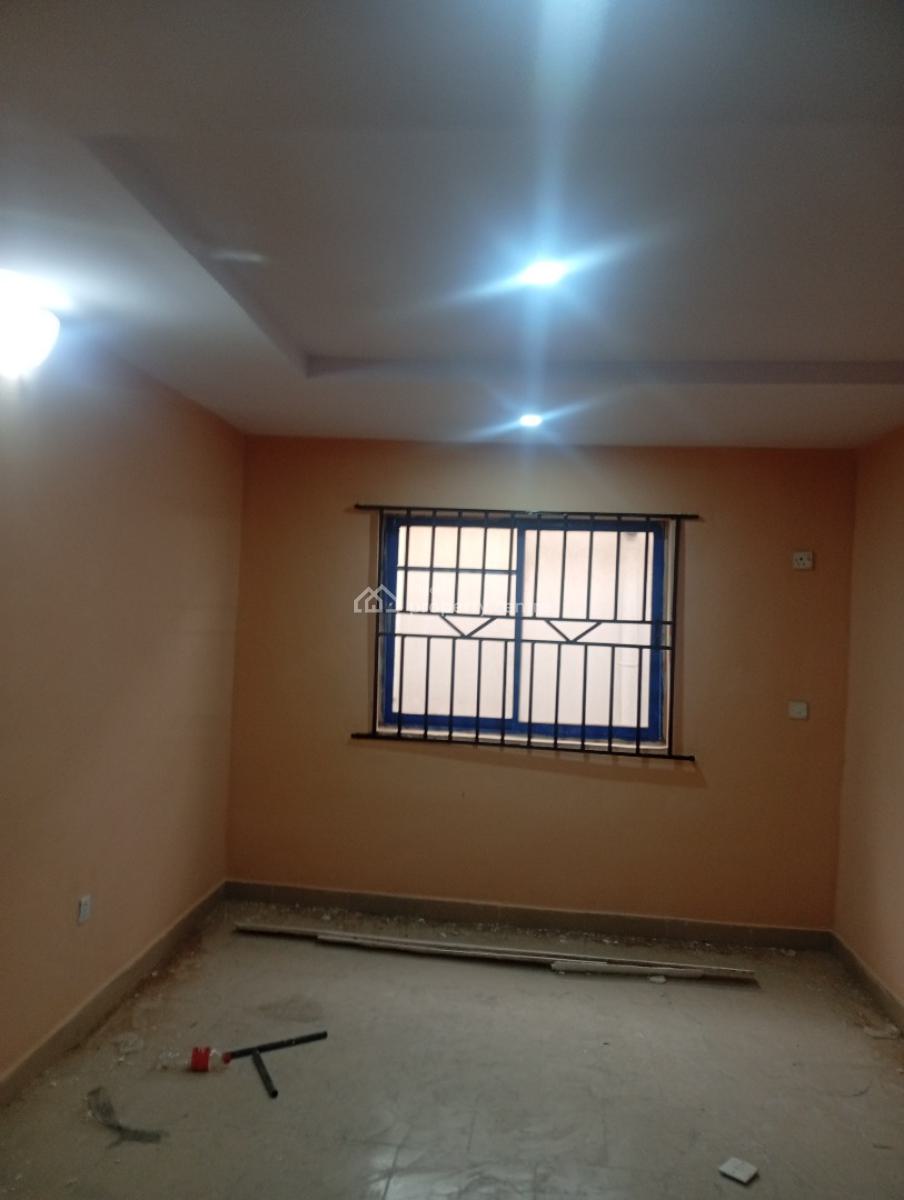 Executive 2 Bedroom Flat, Off Ajuwon Akute Road, Ojodu Berger, Ojodu, Lagos, Flat / Apartment for Rent