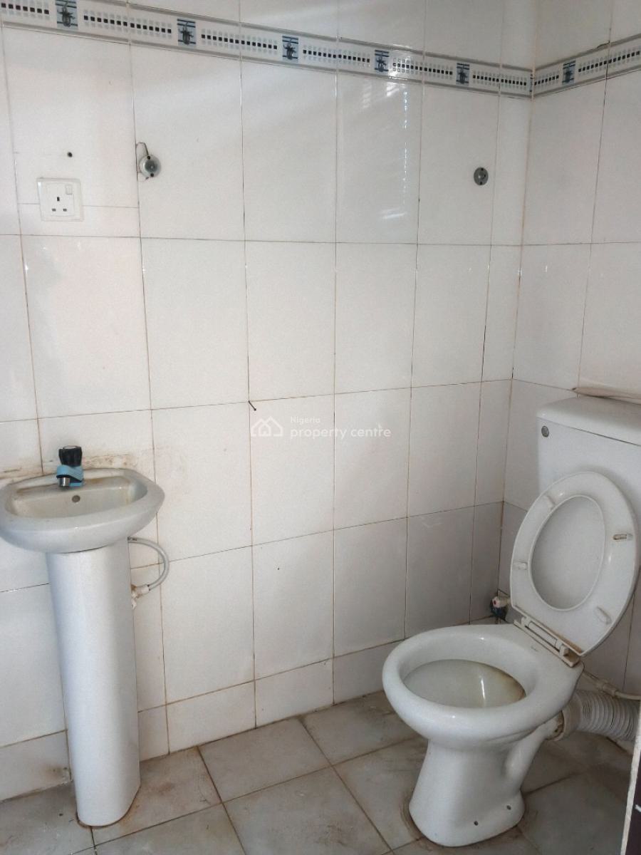 a Lovely Spacious 3bedroom Flat Apartment, in a Well Interlocking Secu, Infinity Estate Ado Road, Ado, Ajah, Lagos, House for Rent