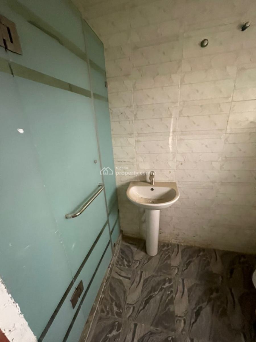 Newly Built 3 Bedrooms Flat All Rooms Ensuite with a Maids Room, Guest, Soluyi, Gbagada, Lagos, Flat / Apartment for Sale