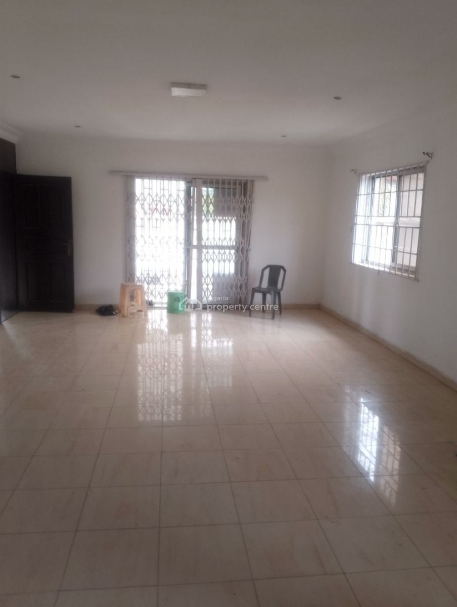 5 Bedrooms Semi Detached House with Bq, Adeniyi Jones, Ikeja, Lagos, Semi-detached Duplex for Rent