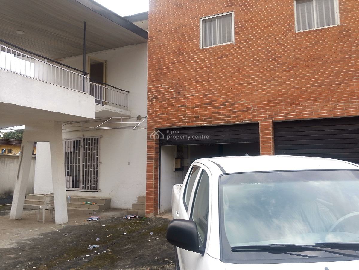 5 Bedrooms Semi Detached House with Bq, Adeniyi Jones, Ikeja, Lagos, Semi-detached Duplex for Rent