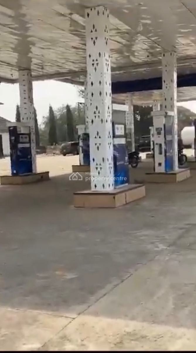 Filling Station Along Kubwa Express Road, Along The Kubwa Express Way, Kubwa, Abuja, Filling Station for Sale