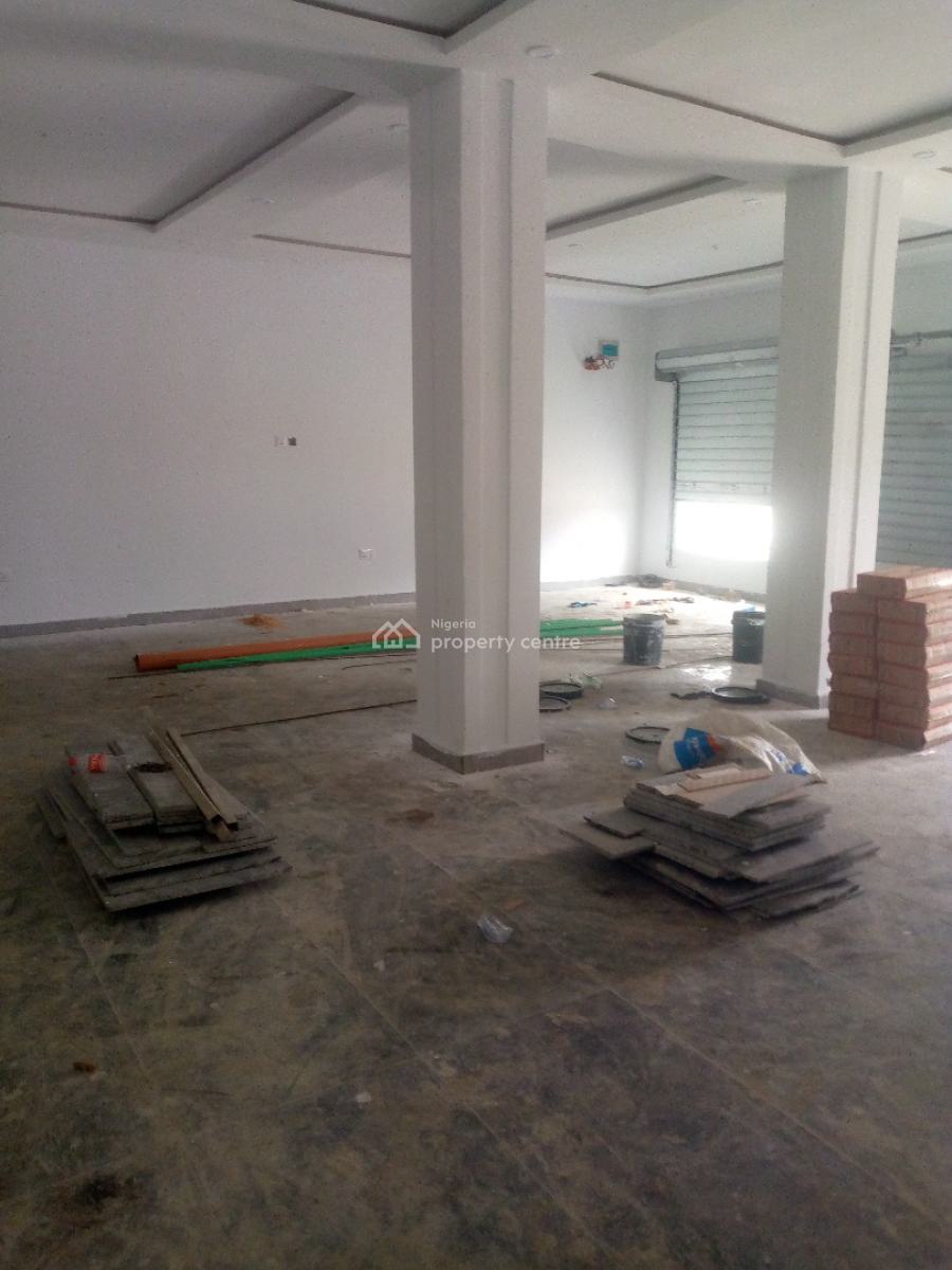 Shop Suitable for Supermarket with Ample Parking Space, Eneka Link Road, Eneka, Port Harcourt, Rivers, Shop for Rent