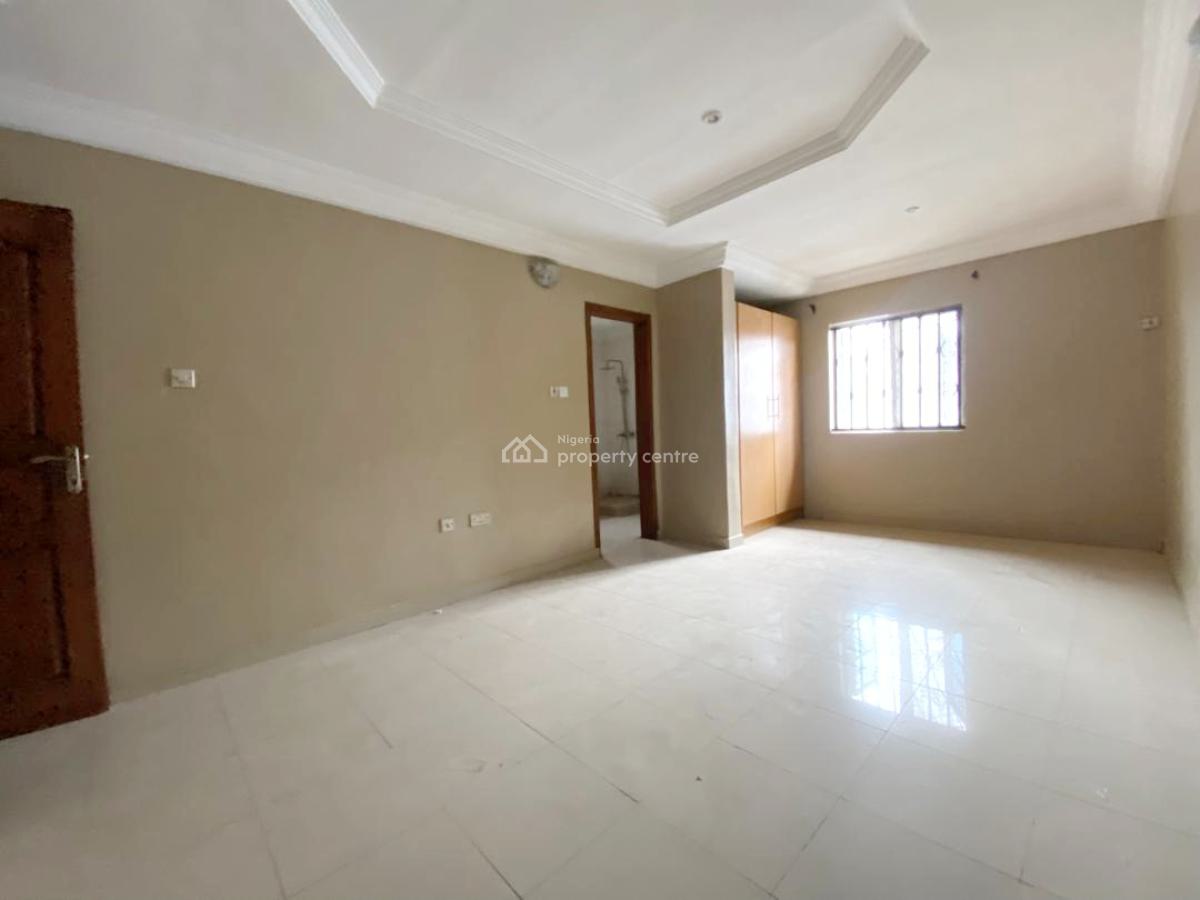 Luxury 3 Bedroom Apartment, Gra Phase 1, Magodo, Lagos, Flat / Apartment for Rent