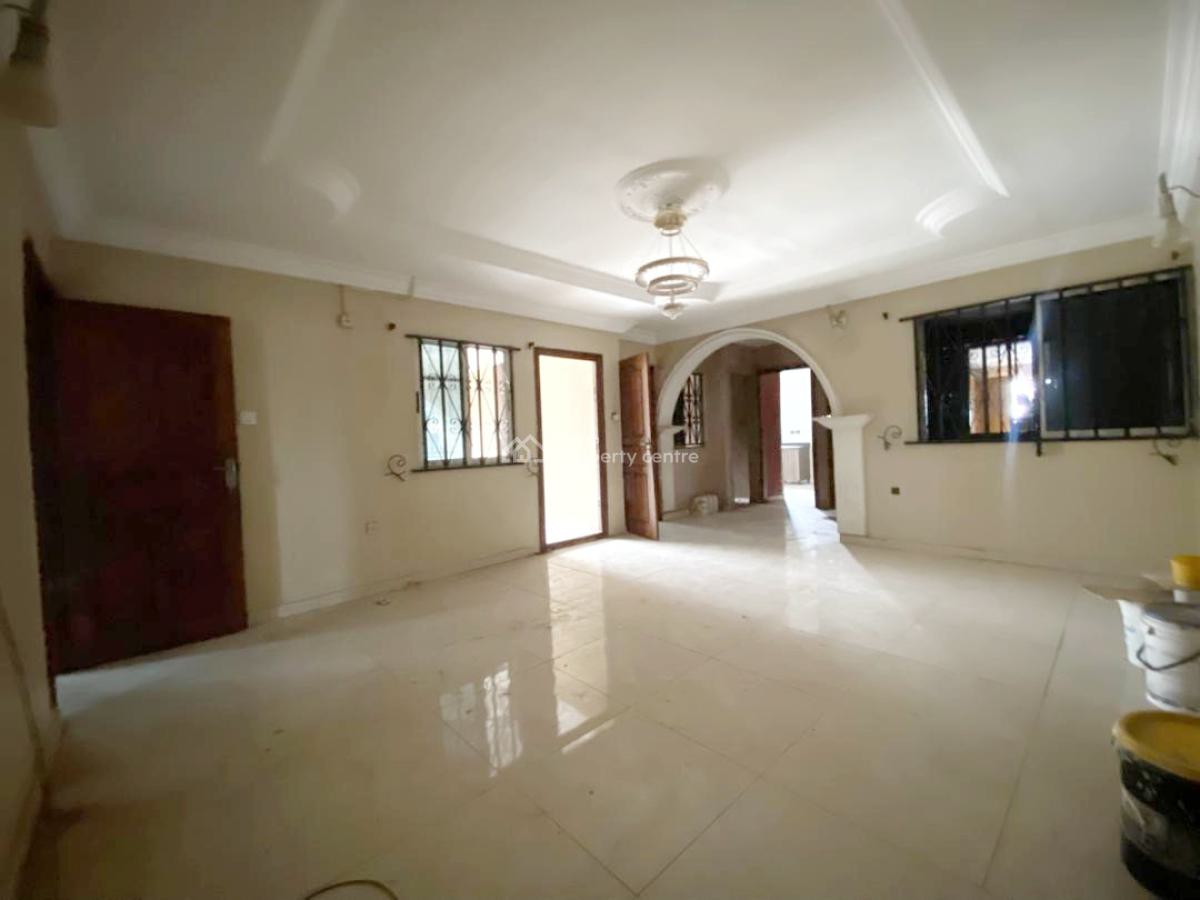 Luxury 3 Bedroom Apartment, Gra Phase 1, Magodo, Lagos, Flat / Apartment for Rent