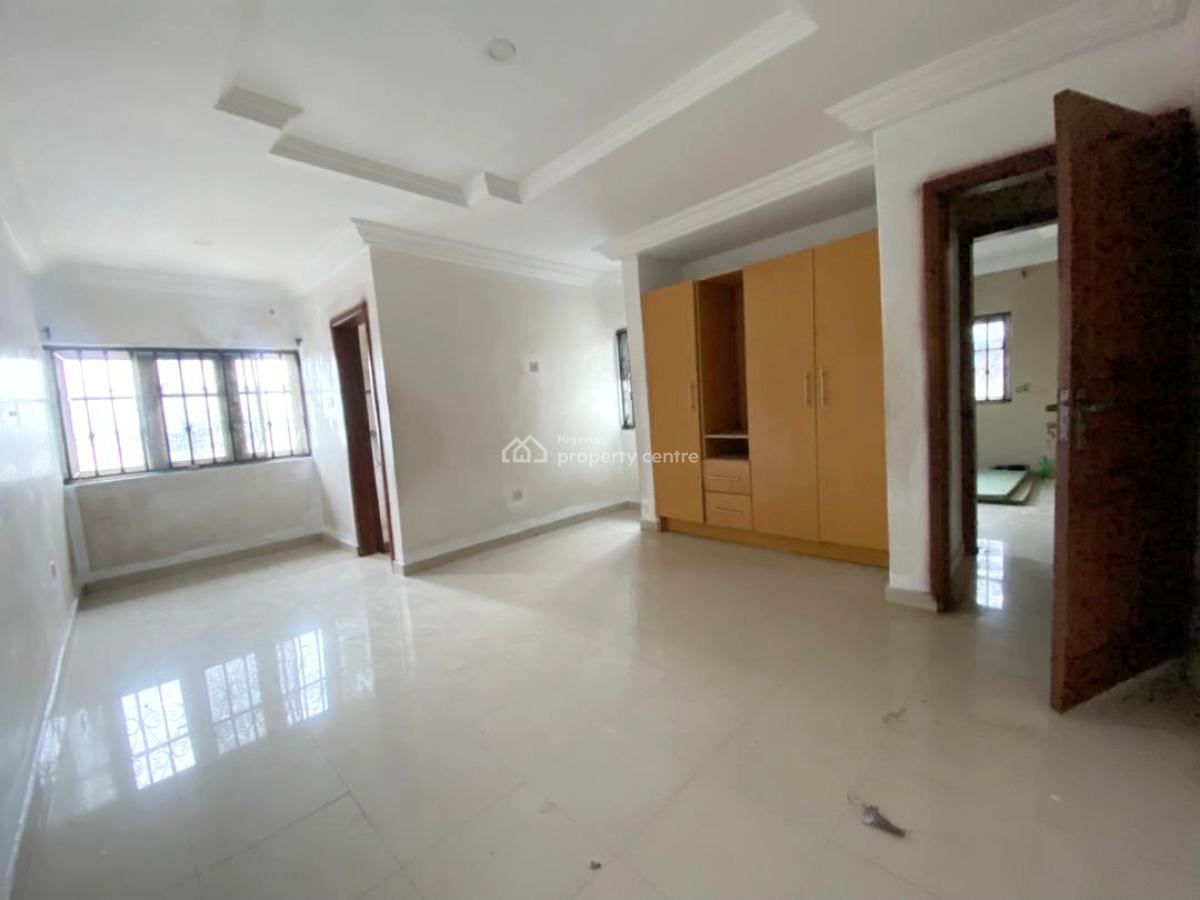 Luxury 3 Bedroom Apartment, Gra Phase 1, Magodo, Lagos, Flat / Apartment for Rent