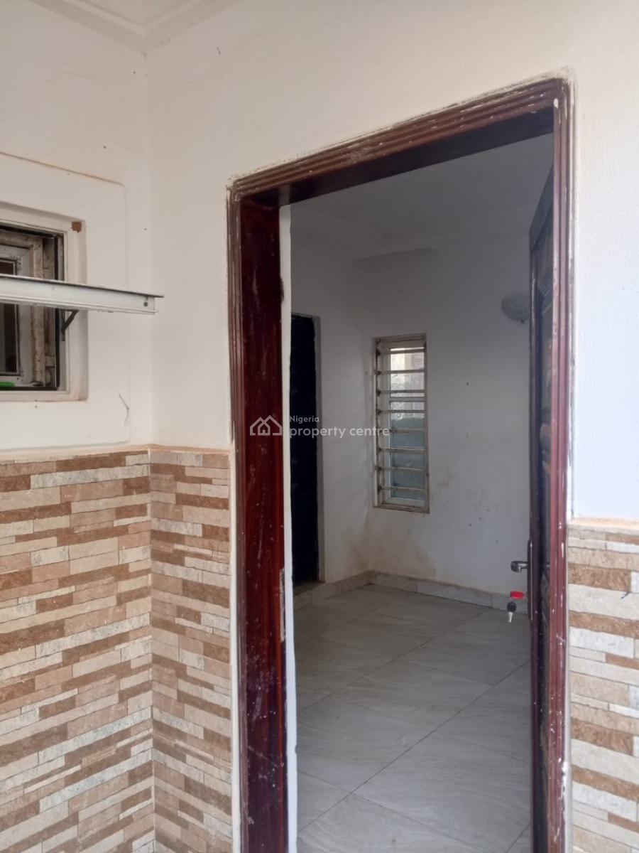 Studio Apartment in Ushafa, Ushafa, Bwari, Abuja, Self Contain (single Rooms) for Rent