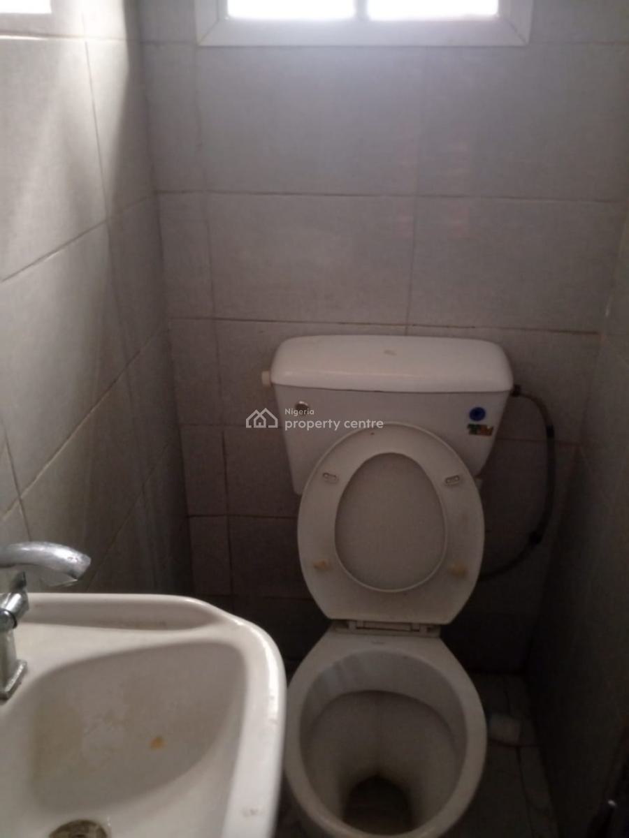 Studio Apartment in Ushafa, Ushafa, Bwari, Abuja, Self Contain (single Rooms) for Rent