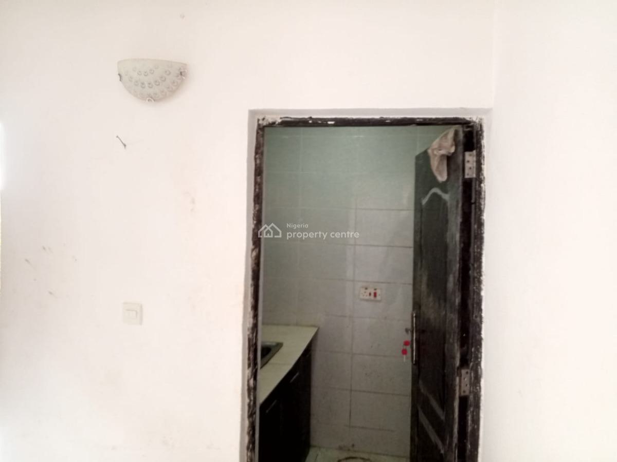 Studio Apartment in Ushafa, Ushafa, Bwari, Abuja, Self Contain (single Rooms) for Rent