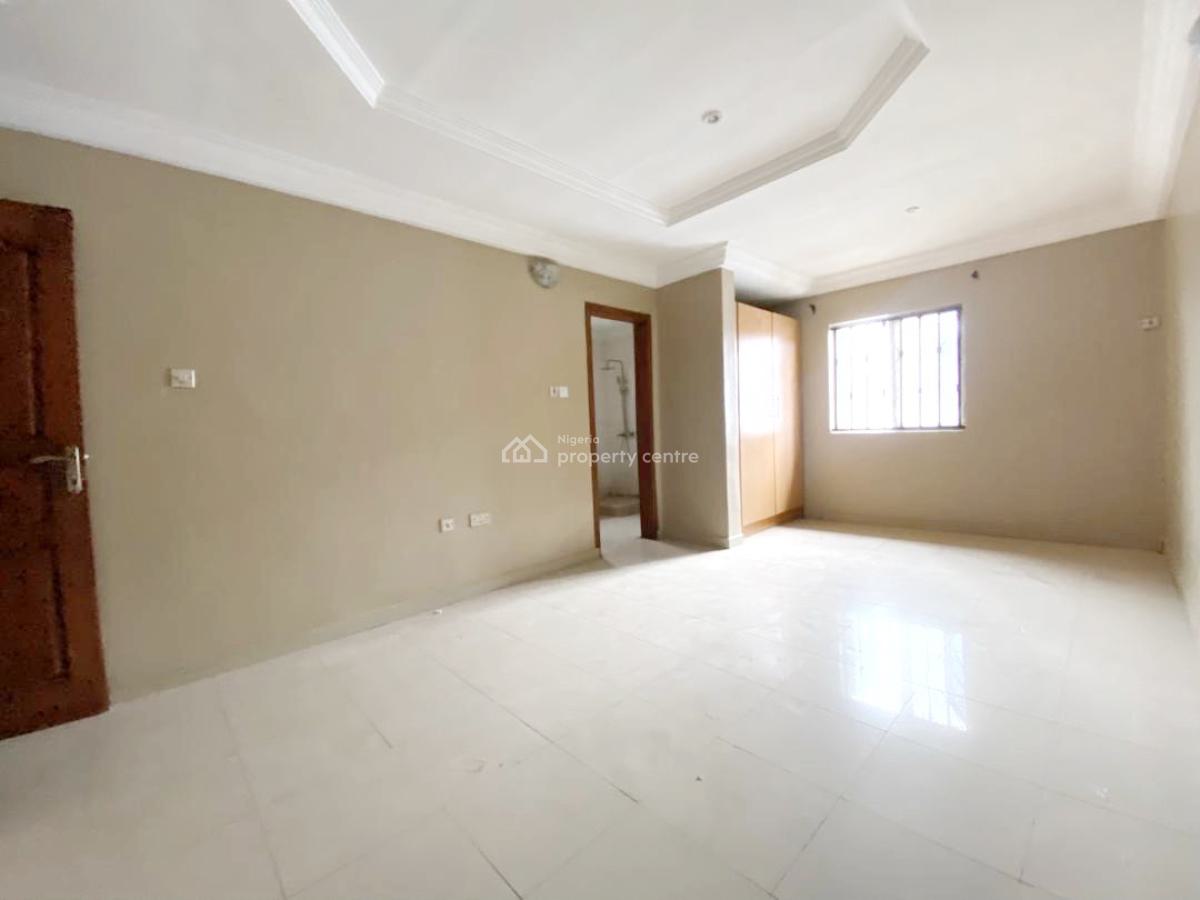 Luxury 3 Bedroom Flat, Gra Phase 1, Magodo, Lagos, Flat / Apartment for Rent