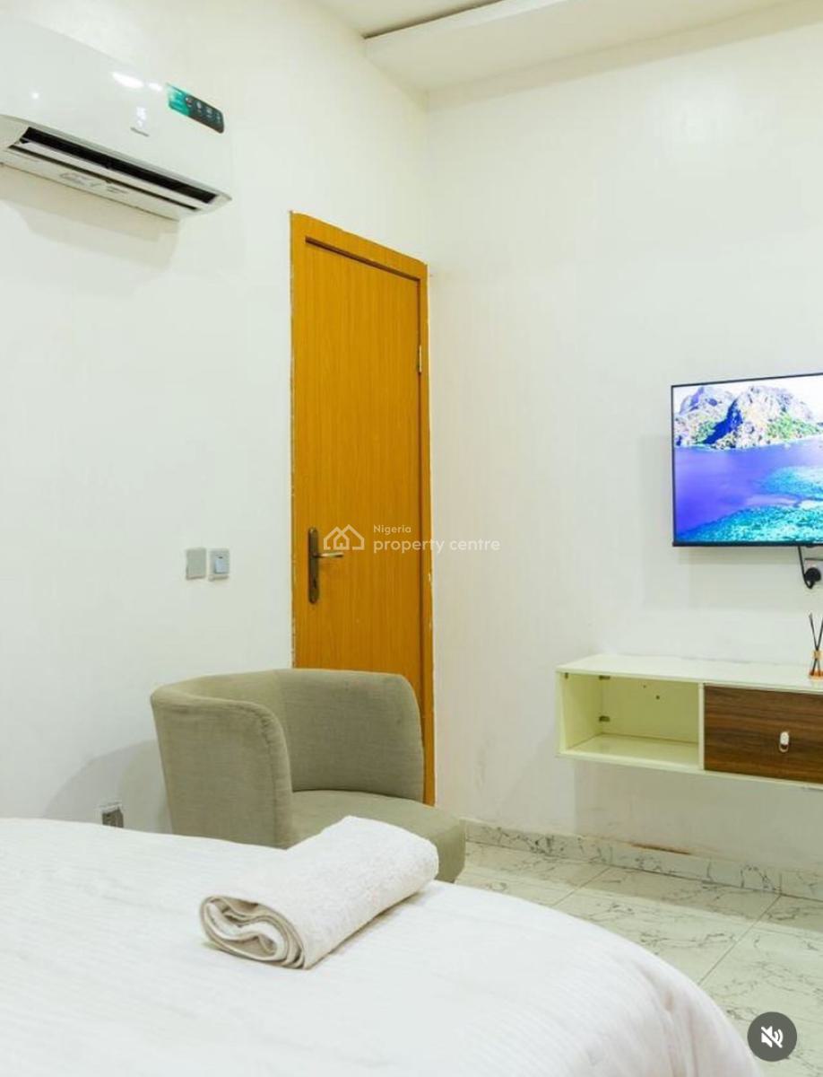 Exquisite 2 Bedroom Furnished Flat with Lift, Ikate Lekki, Ikate, Lekki, Lagos, Flat / Apartment for Rent