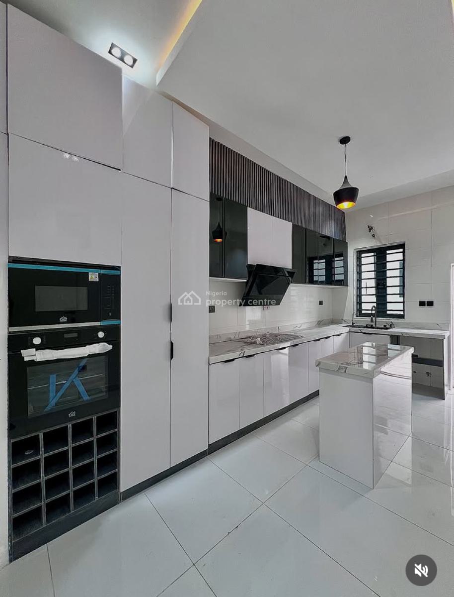 Well Spacious 4 Bedroom Fully Detached Duplex with Bq, Ajah, Lekki, Lagos, Detached Duplex for Sale