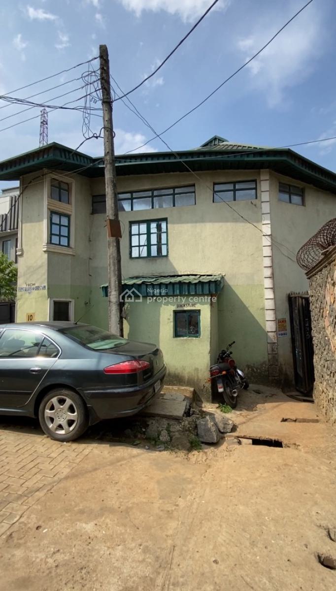 Demolish-able Property Sitting on 527sqm, Gated Neighborhood, Omole Phase 1, Ikeja, Lagos, Residential Land for Sale