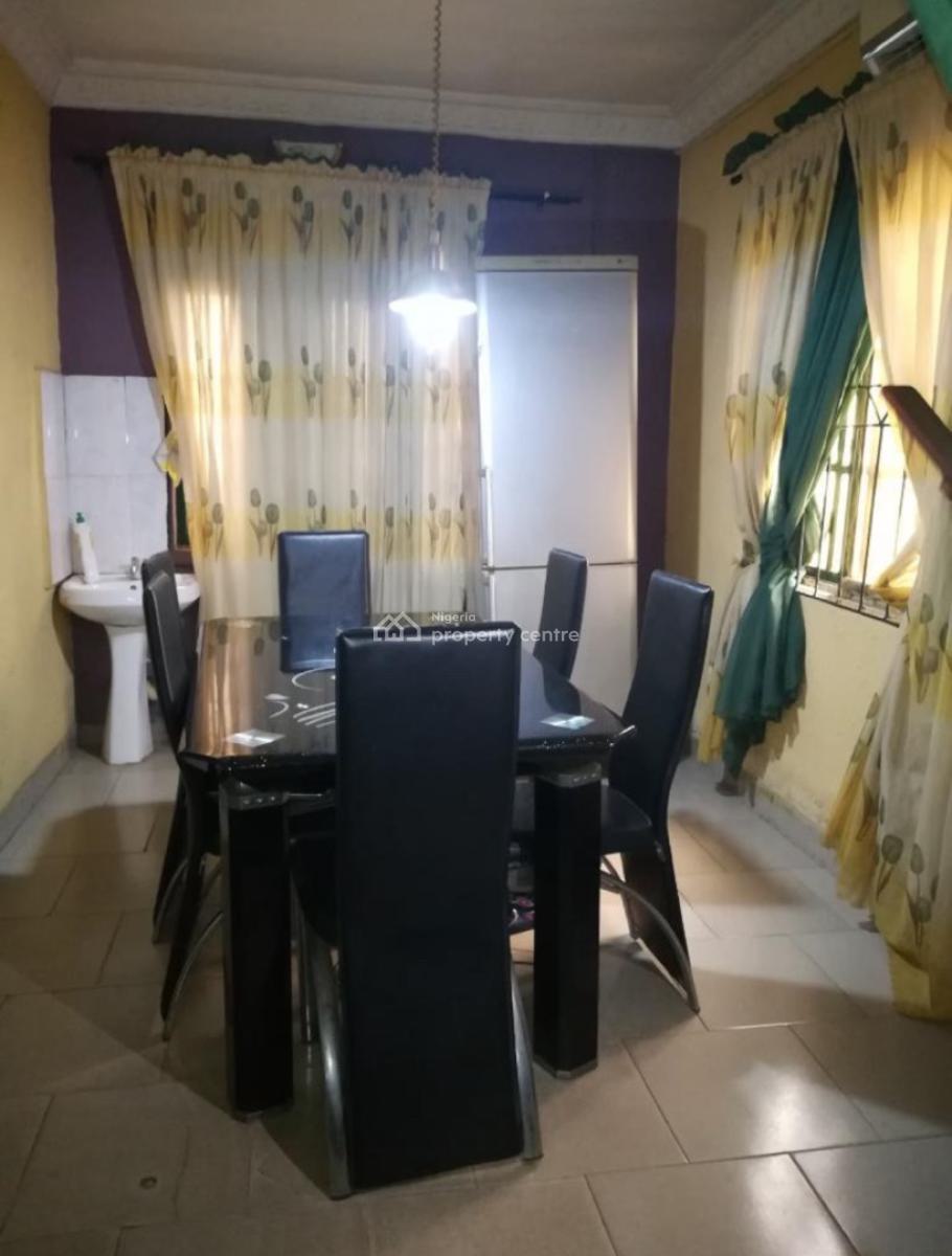 Demolish-able Property Sitting on 527sqm, Gated Neighborhood, Omole Phase 1, Ikeja, Lagos, Residential Land for Sale