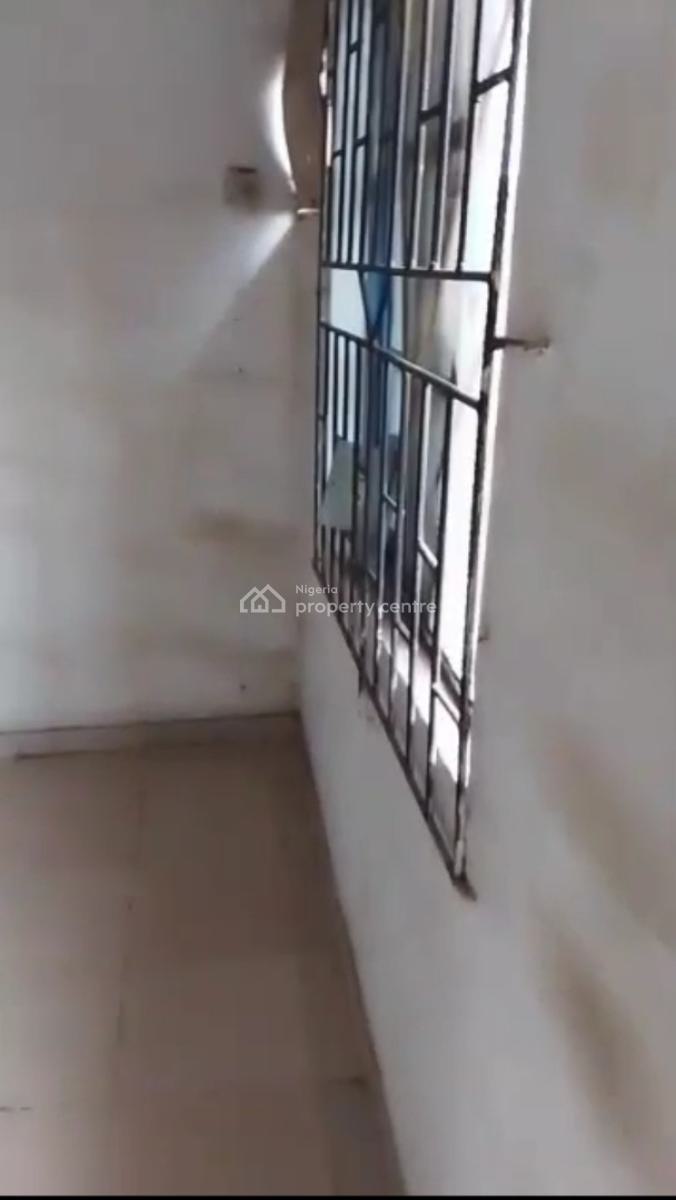 Decent and Affordable Mini Flat Trekkaable to The Bustop (upstairs), Trekkaable to The Bustop, Good Location, Irawo, Kosofe, Lagos, Mini Flat (room and Parlour) for Rent