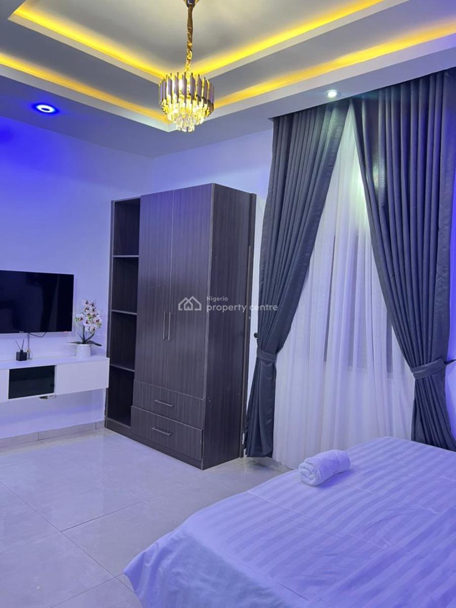 Luxury 2 Bedroom Apartment  Gwarimpa, Gwarinpa, Gwarinpa, Abuja, Flat / Apartment Short Let