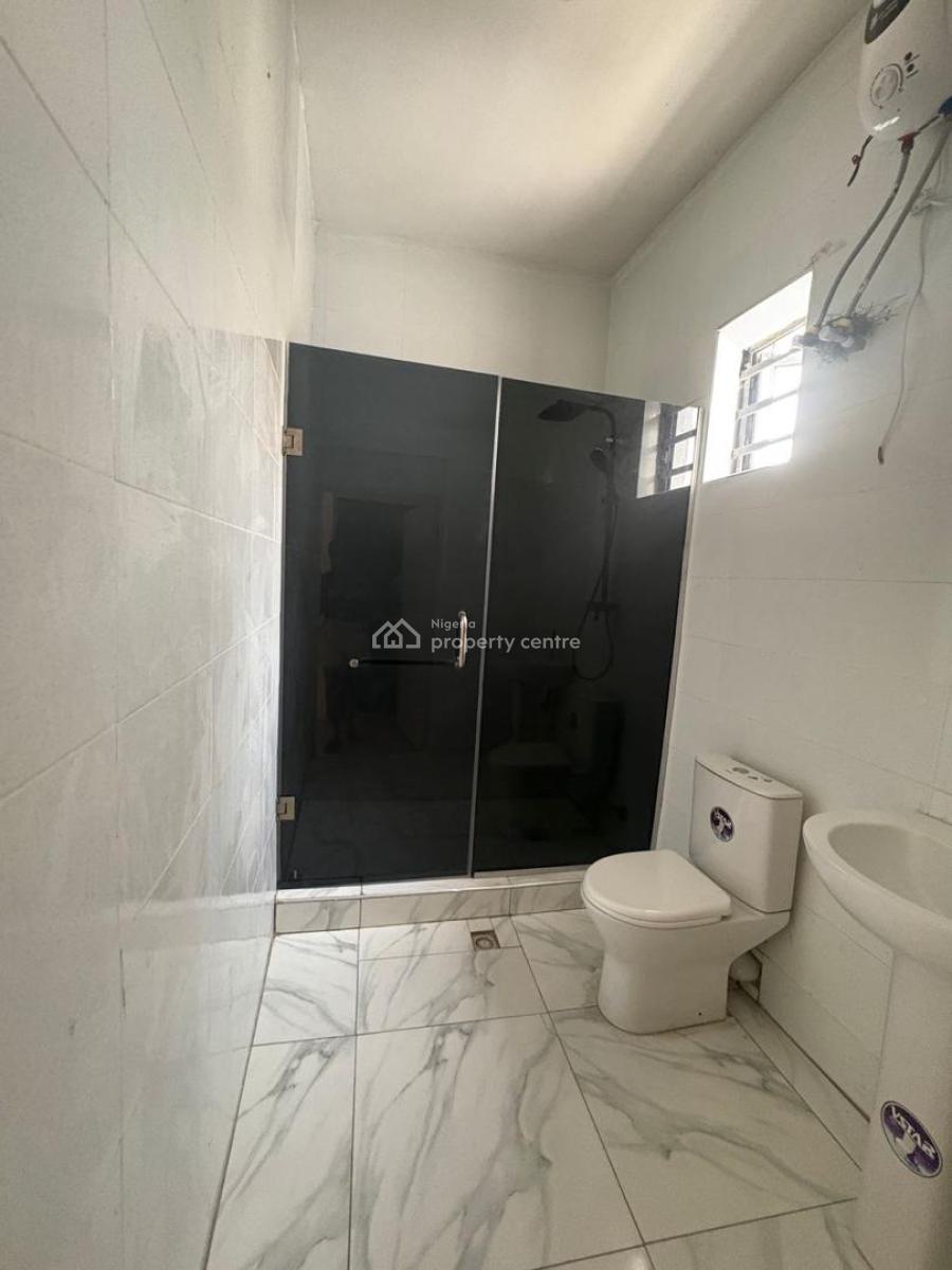 a Luxury 3 Bedrooms with Excel, Ikota Gra, Lekki Phase 2, Lekki, Lagos, Flat / Apartment for Rent